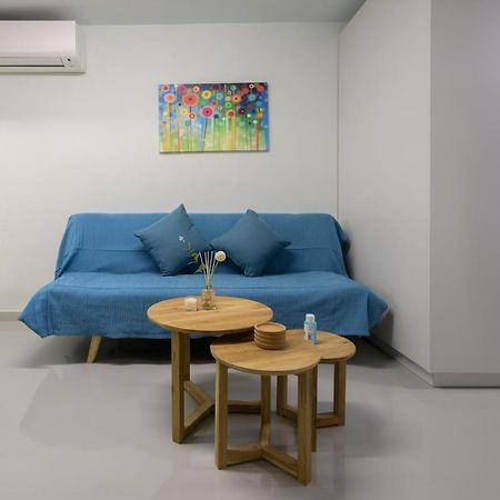 Fully Renovated Underground Flat In Pagrati Apartment Athens Exterior photo